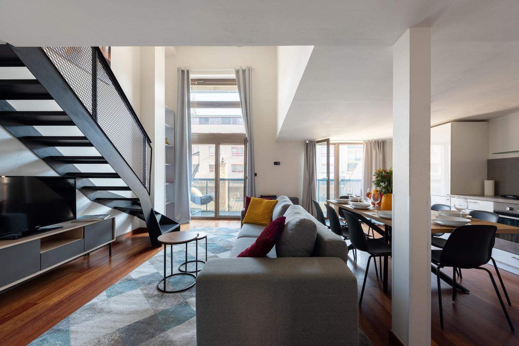 Spacious Apartments Near Karlin Square Praga Zewnętrze zdjęcie