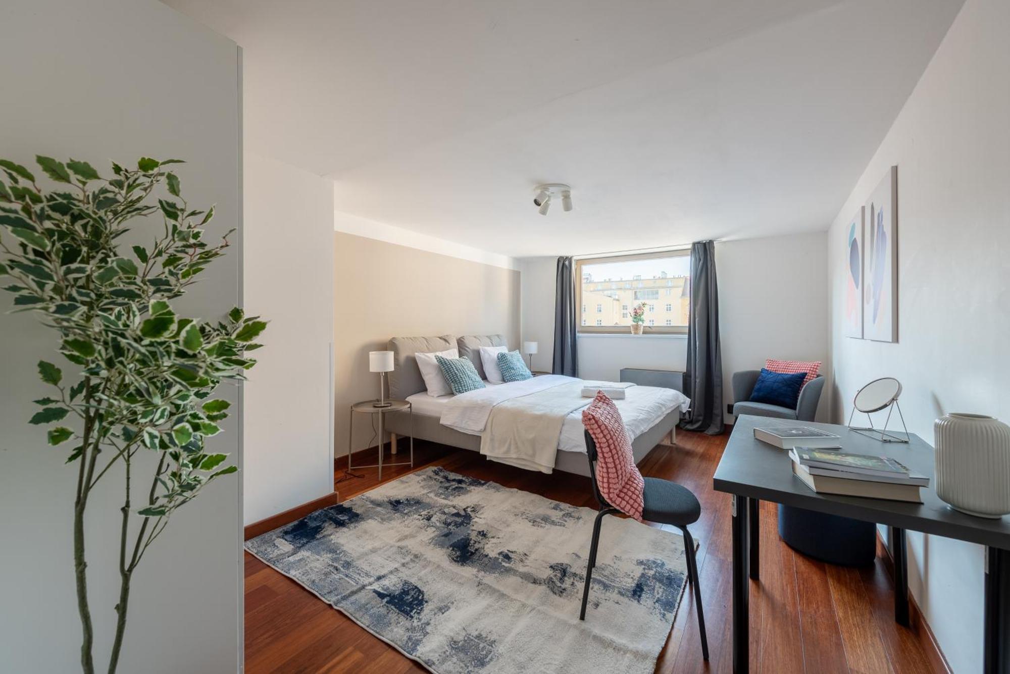 Spacious Apartments Near Karlin Square Praga Zewnętrze zdjęcie